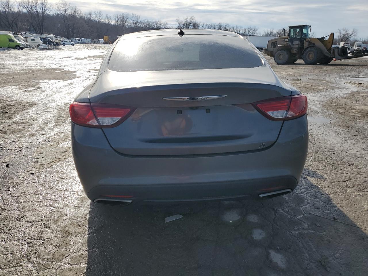2015 CHRYSLER 200 S - Фото 6