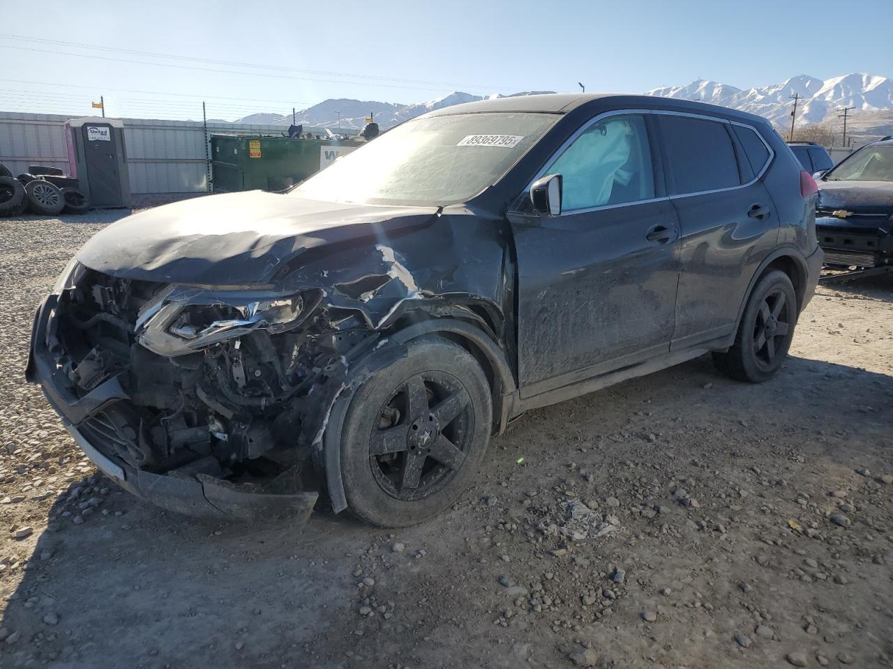 2018 NISSAN ROGUE S