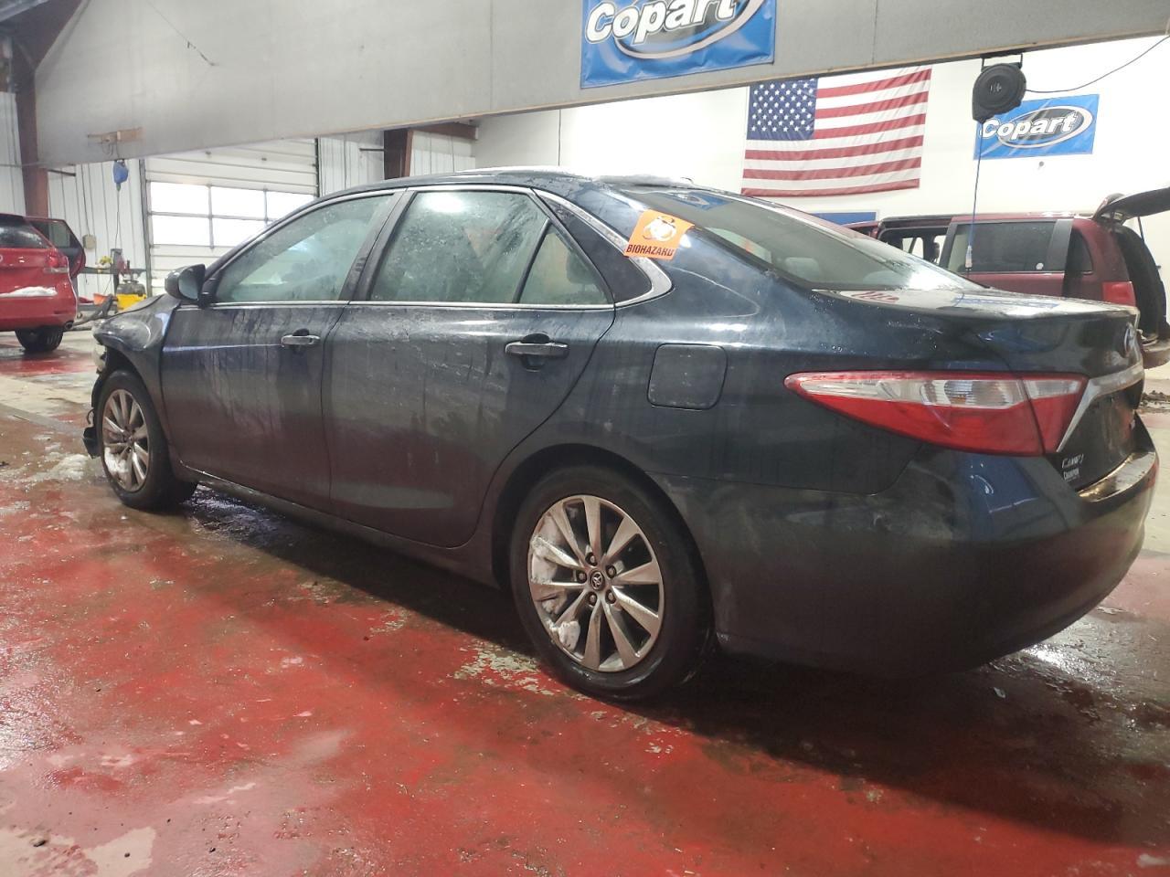2017 TOYOTA CAMRY LE - Фото 2