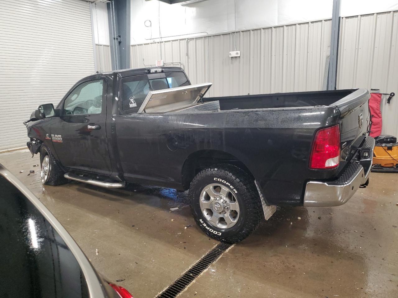 2018 RAM 2500 SLT - Image 2