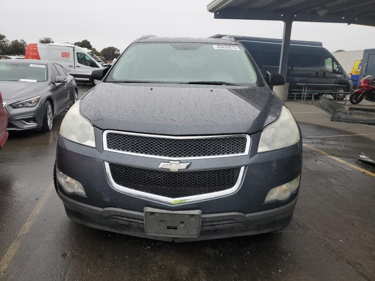 2011 CHEVROLET TRAVERSE L - Image 5