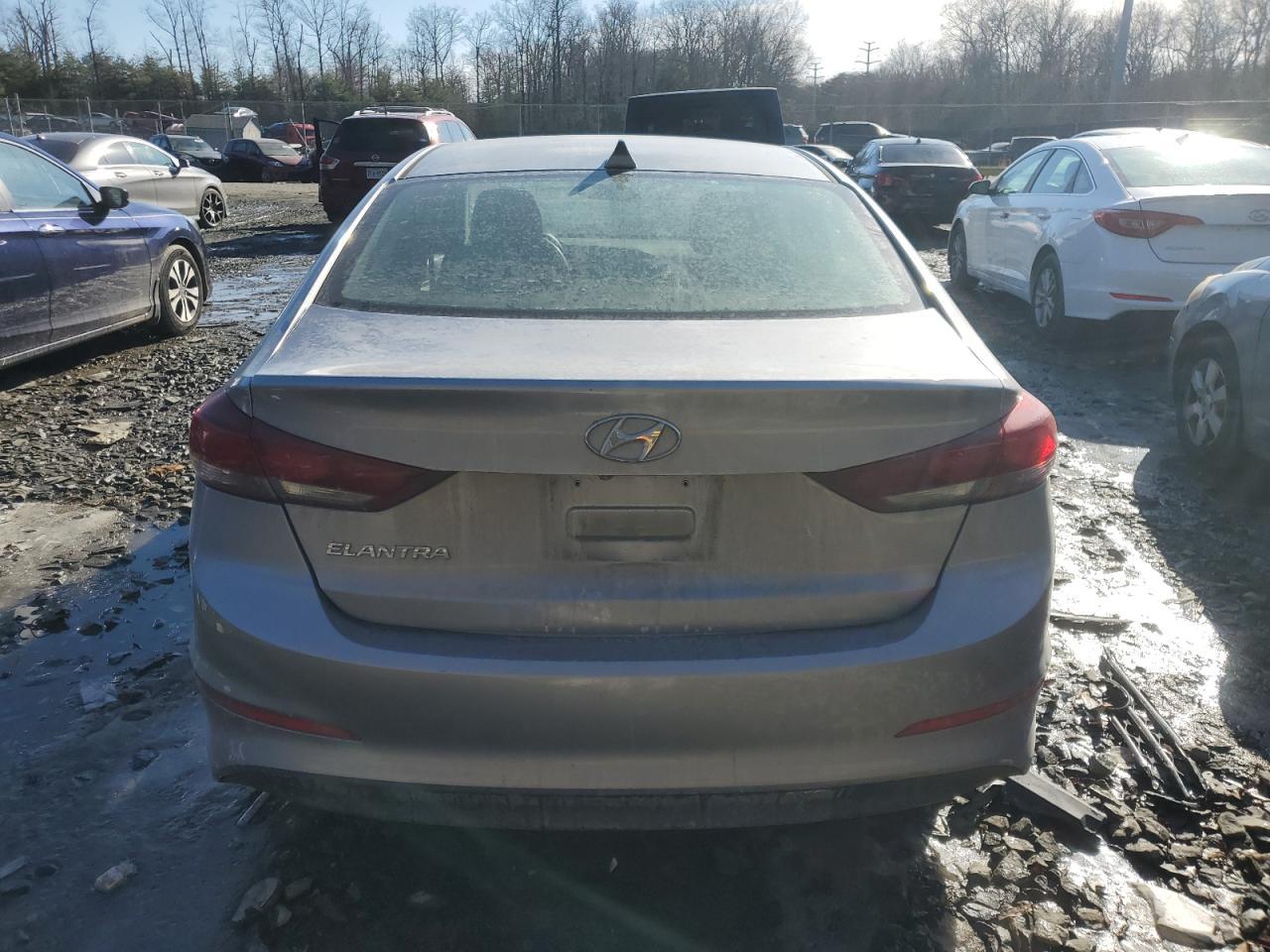 2017 HYUNDAI ELANTRA SE - Фото 6