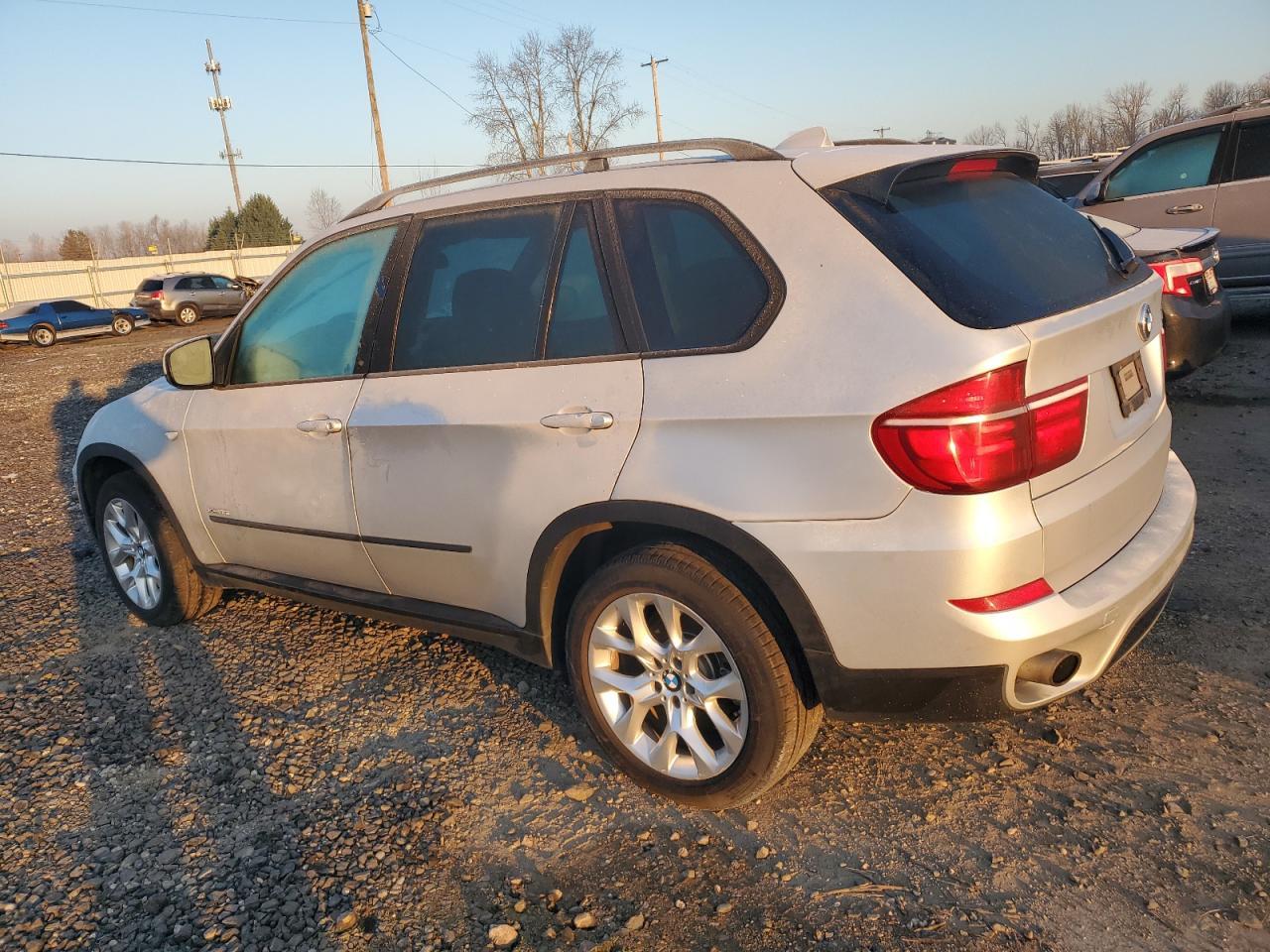 2011 BMW X5 XDRIVE3 - Фото 2