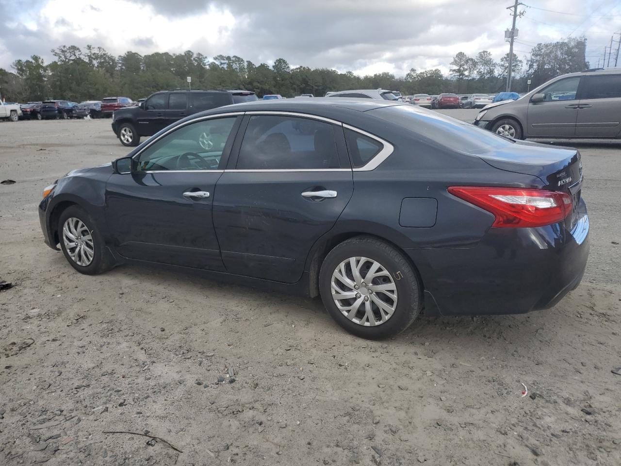 2017 NISSAN ALTIMA 2.5 - Фото 2