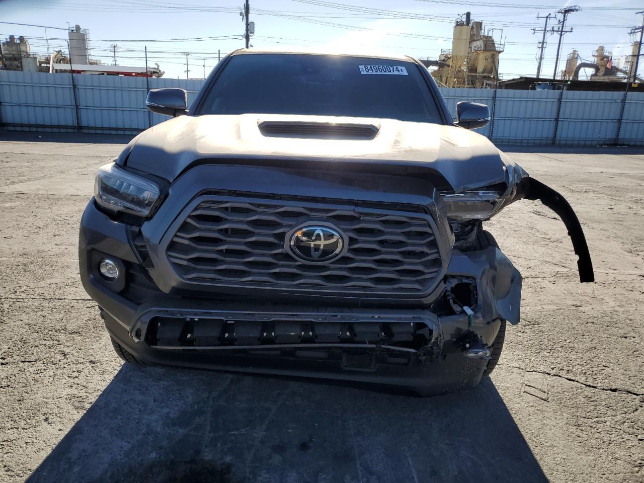 2023 TOYOTA TACOMA DOU - Фото 5