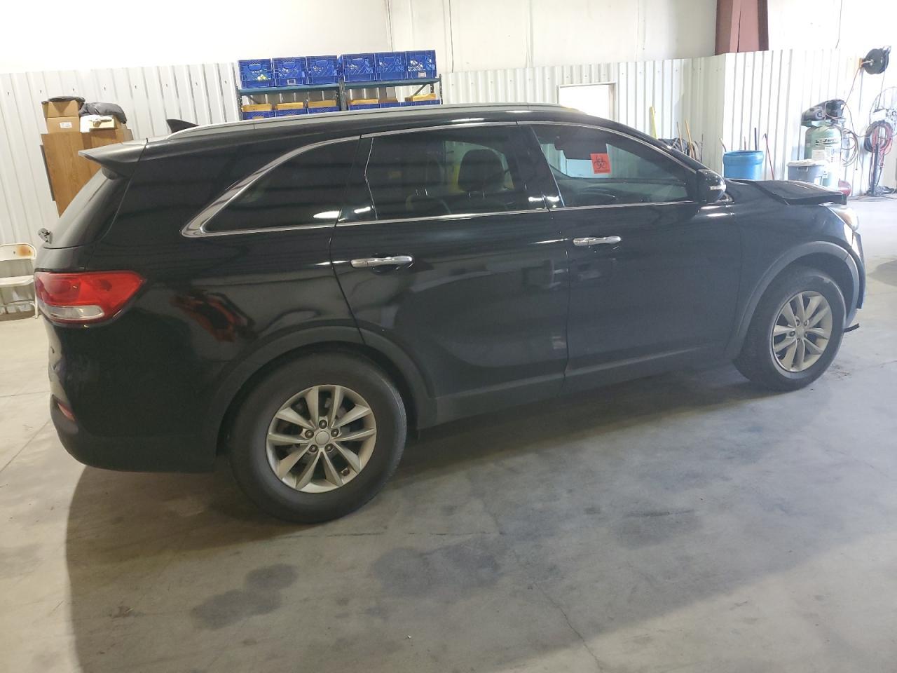 2016 KIA SORENTO LX - Image 3