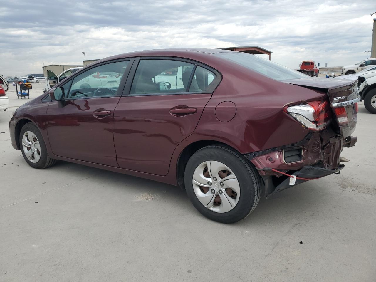 2015 HONDA CIVIC LX - Фото 2
