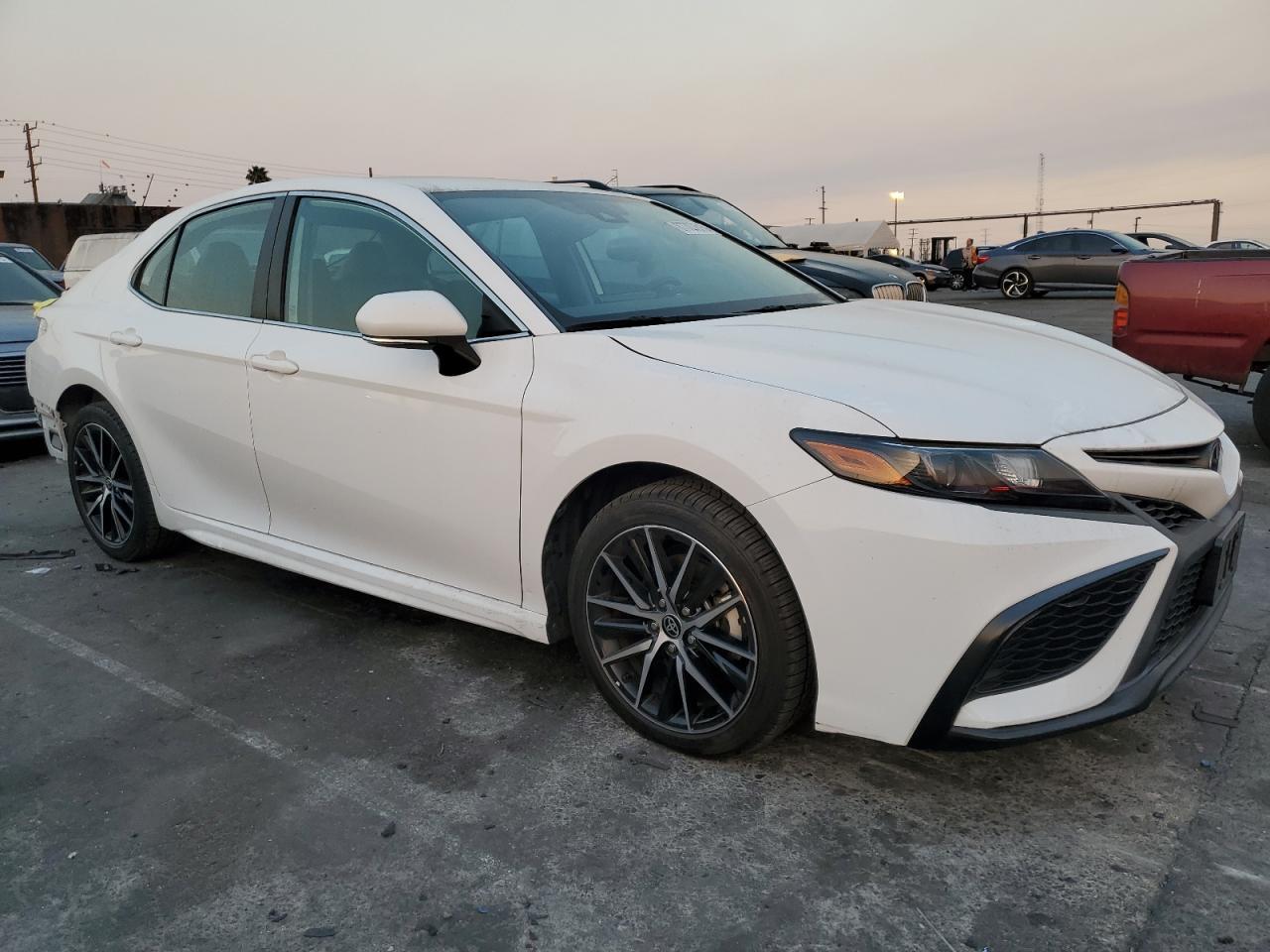 2021 TOYOTA CAMRY SE - Image 4