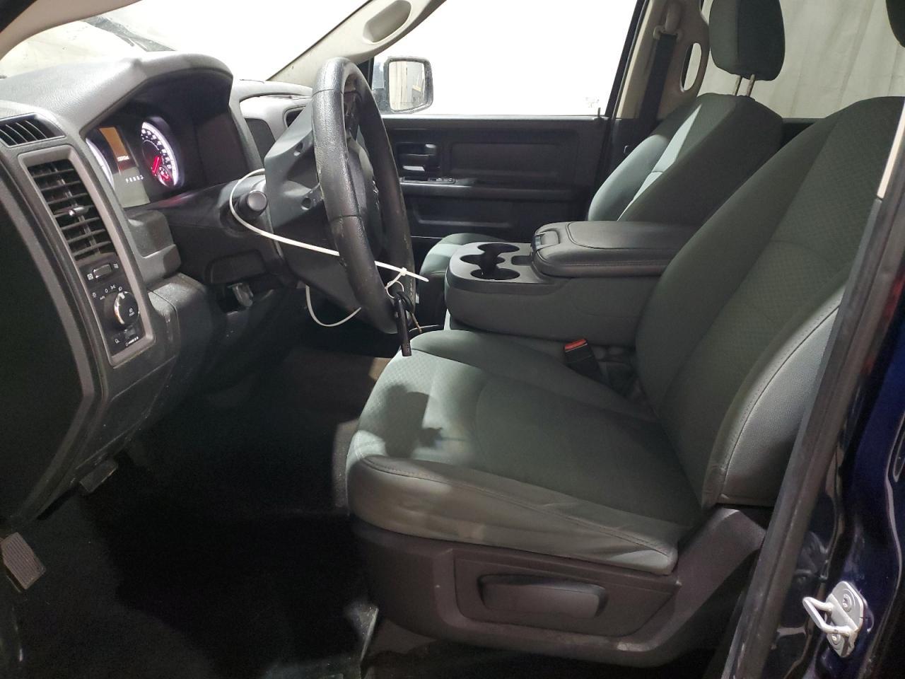 2014 RAM 1500 ST - Image 7