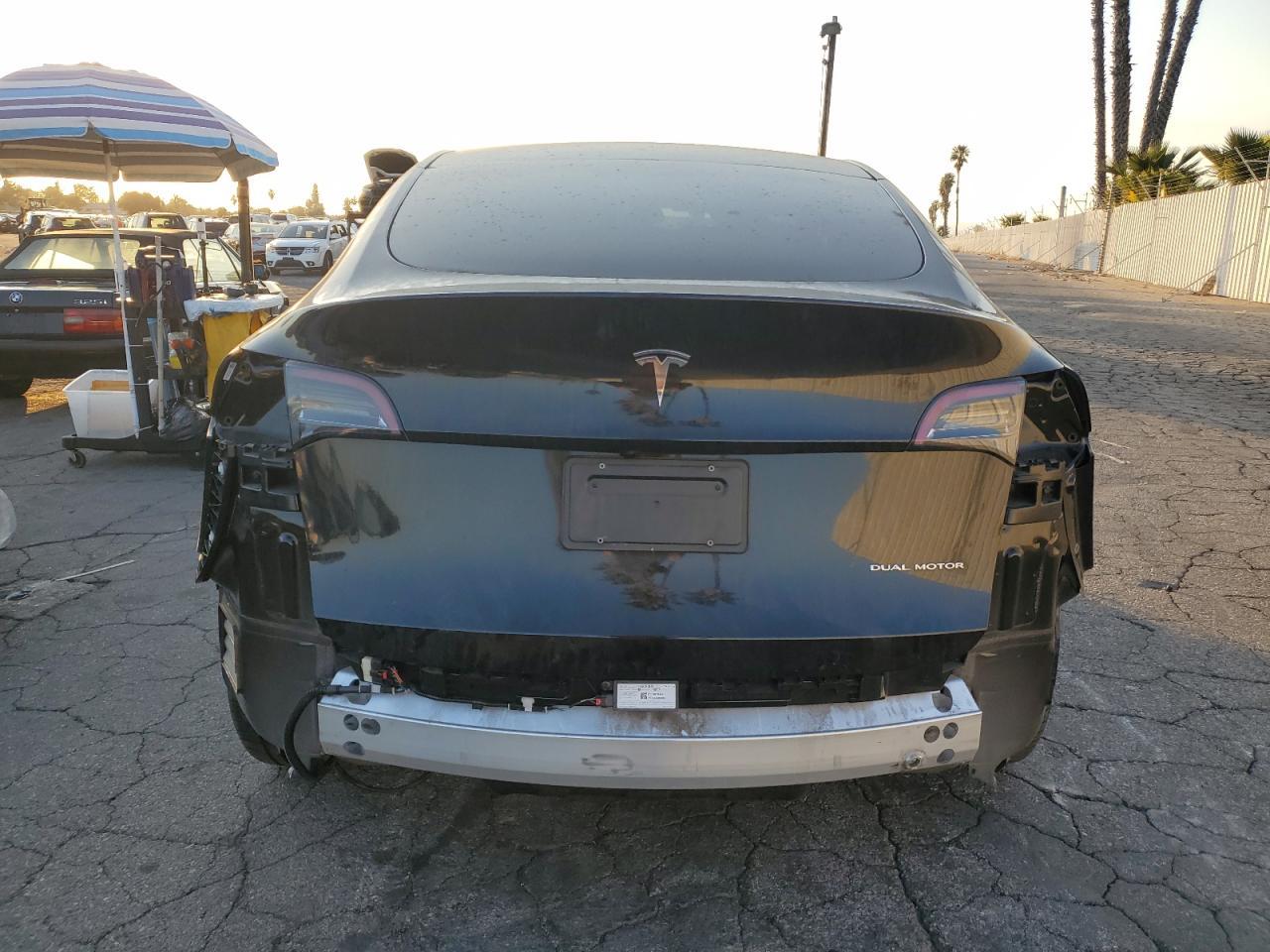 2023 TESLA MODEL Y - Фото 6