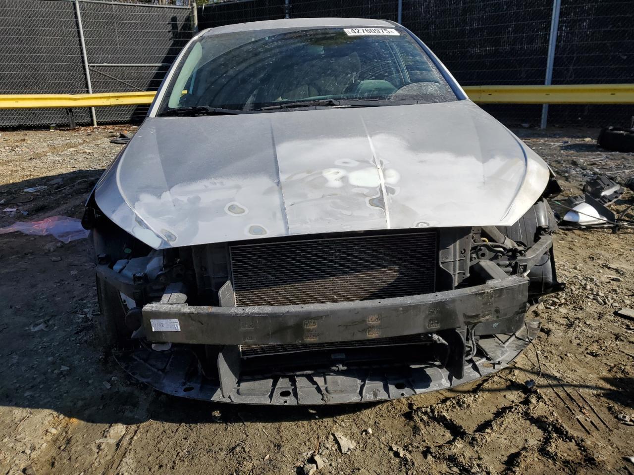 2019 HYUNDAI ELANTRA SE - Фото 5