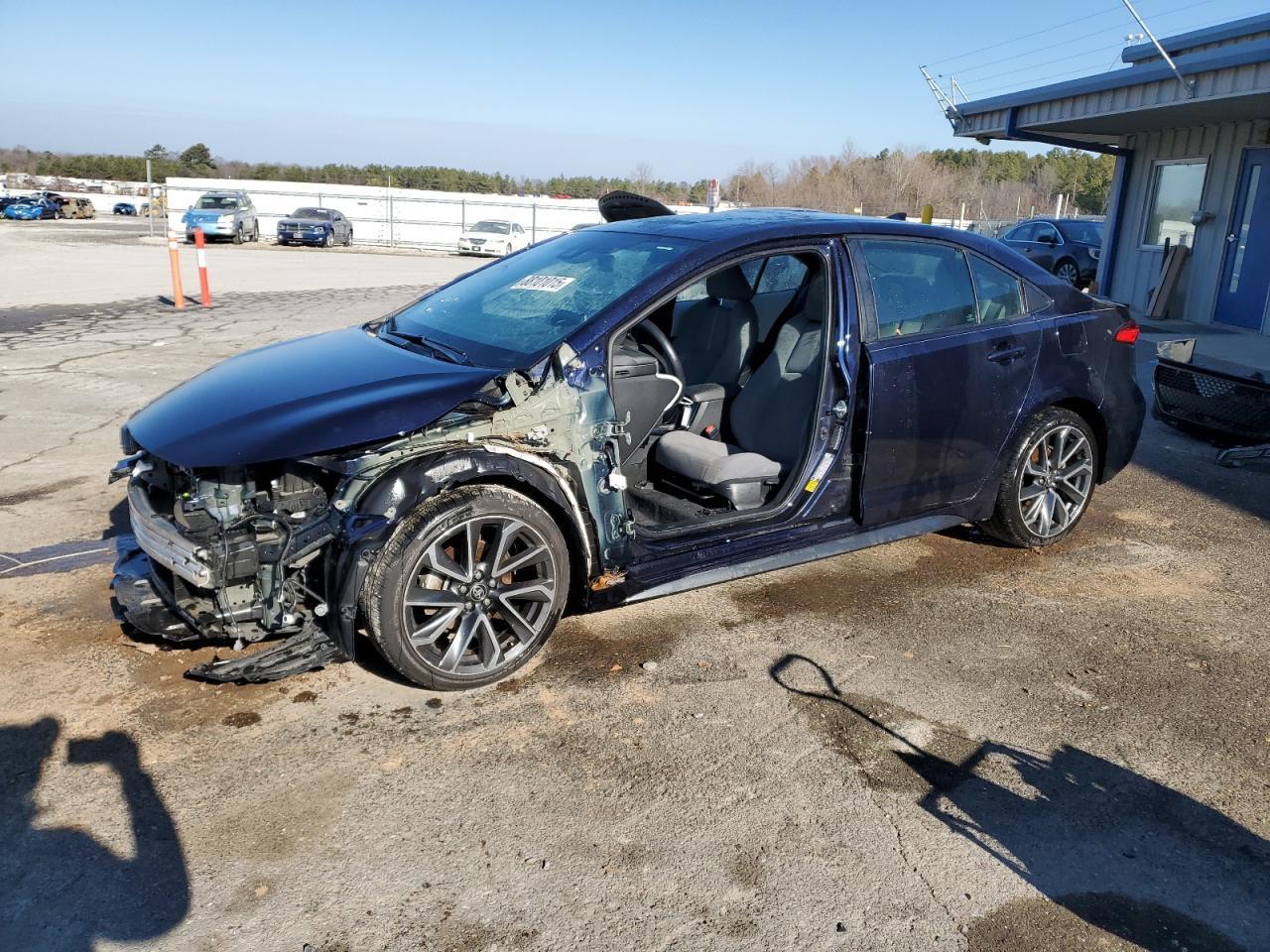 2021 TOYOTA COROLLA SE car image