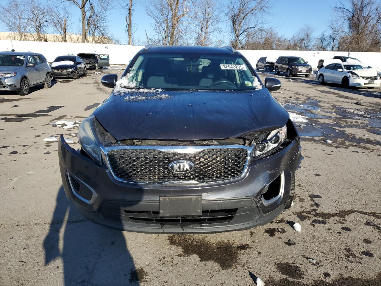 2017 KIA SORENTO LX - Фото 5