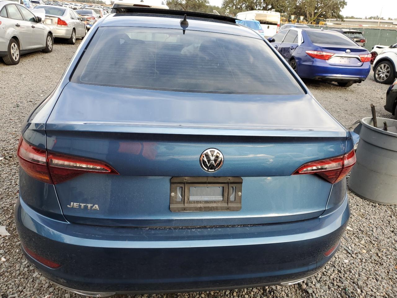 2019 VOLKSWAGEN JETTA SEL - Фото 6