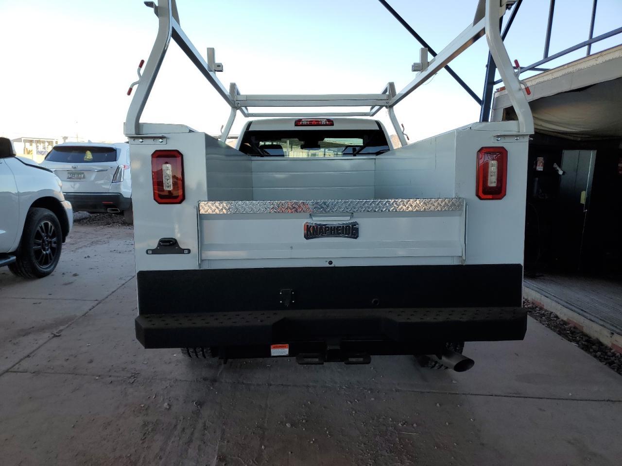 2024 CHEVROLET SILVERADO - Image 6