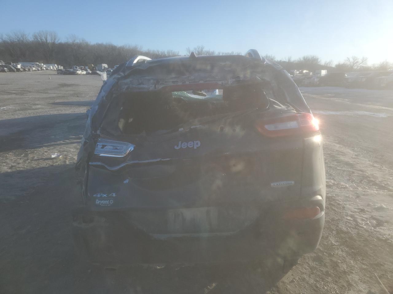 2017 JEEP CHEROKEE L - Image 6