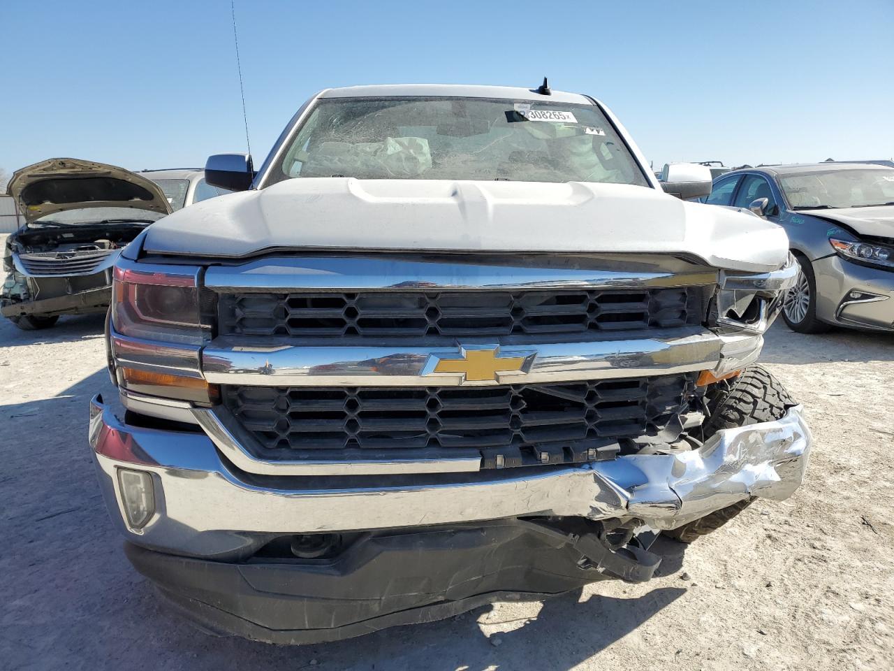2016 CHEVROLET SILVERADO - Image 5