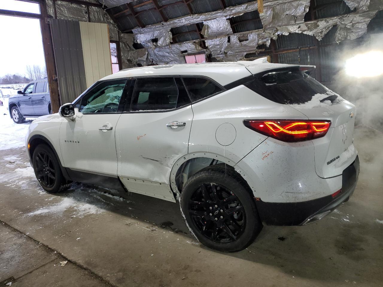 2024 CHEVROLET BLAZER PRE - Image 2