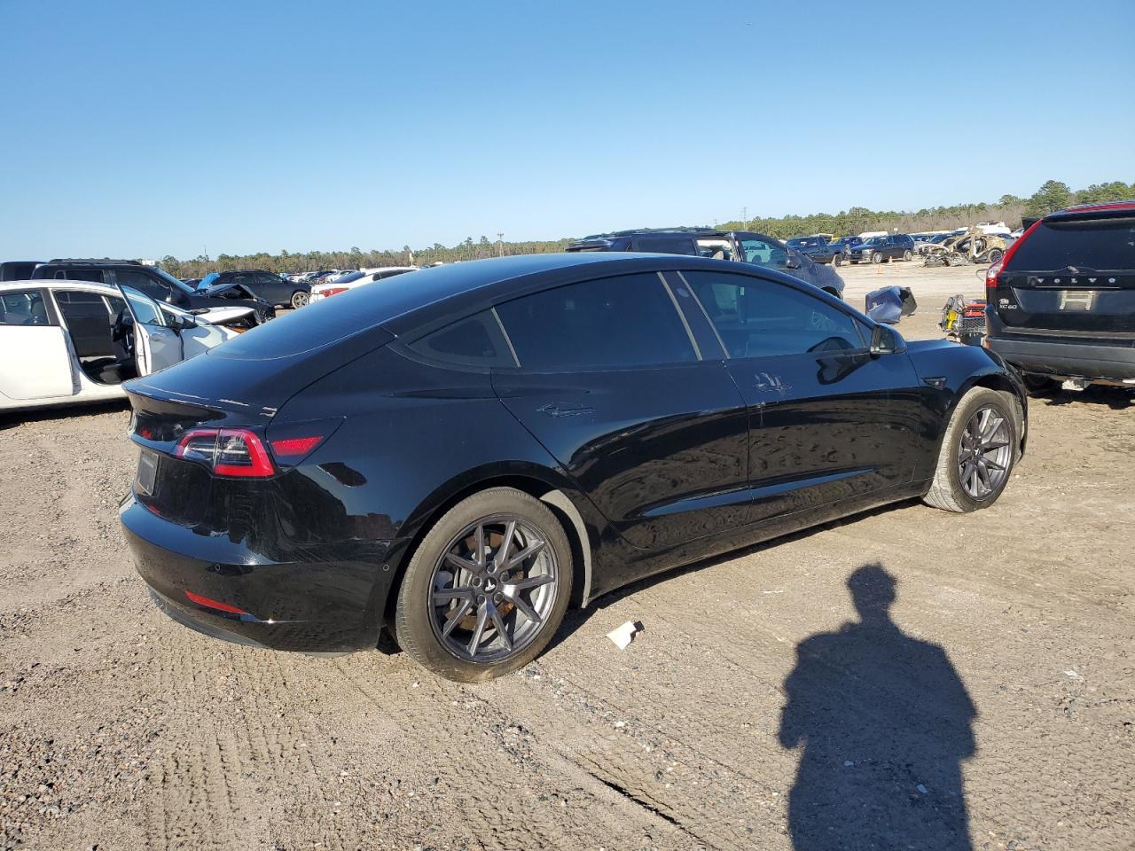 2021 TESLA MODEL 3 - Фото 3