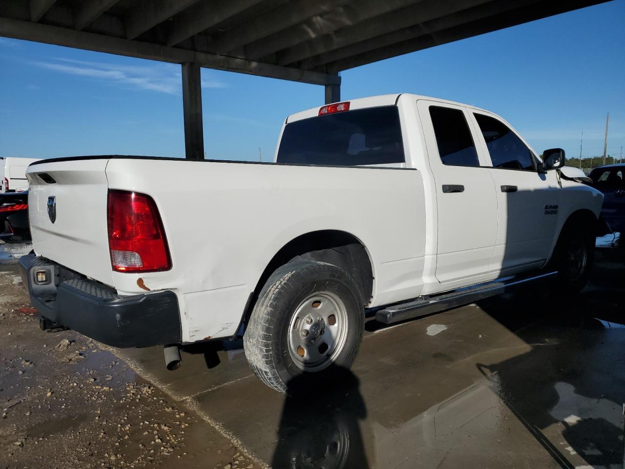 2017 RAM 1500 ST - Image 3