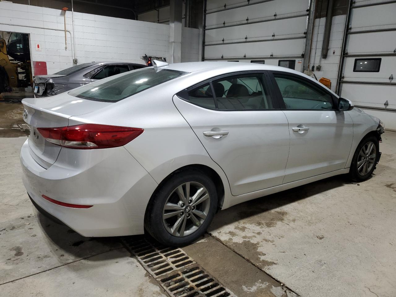 2017 HYUNDAI ELANTRA SE - Image 3