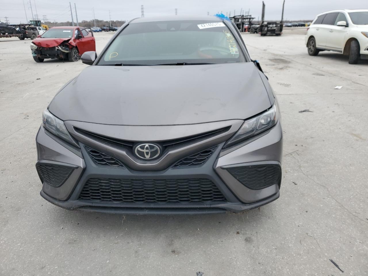 2021 TOYOTA CAMRY SE - Image 5