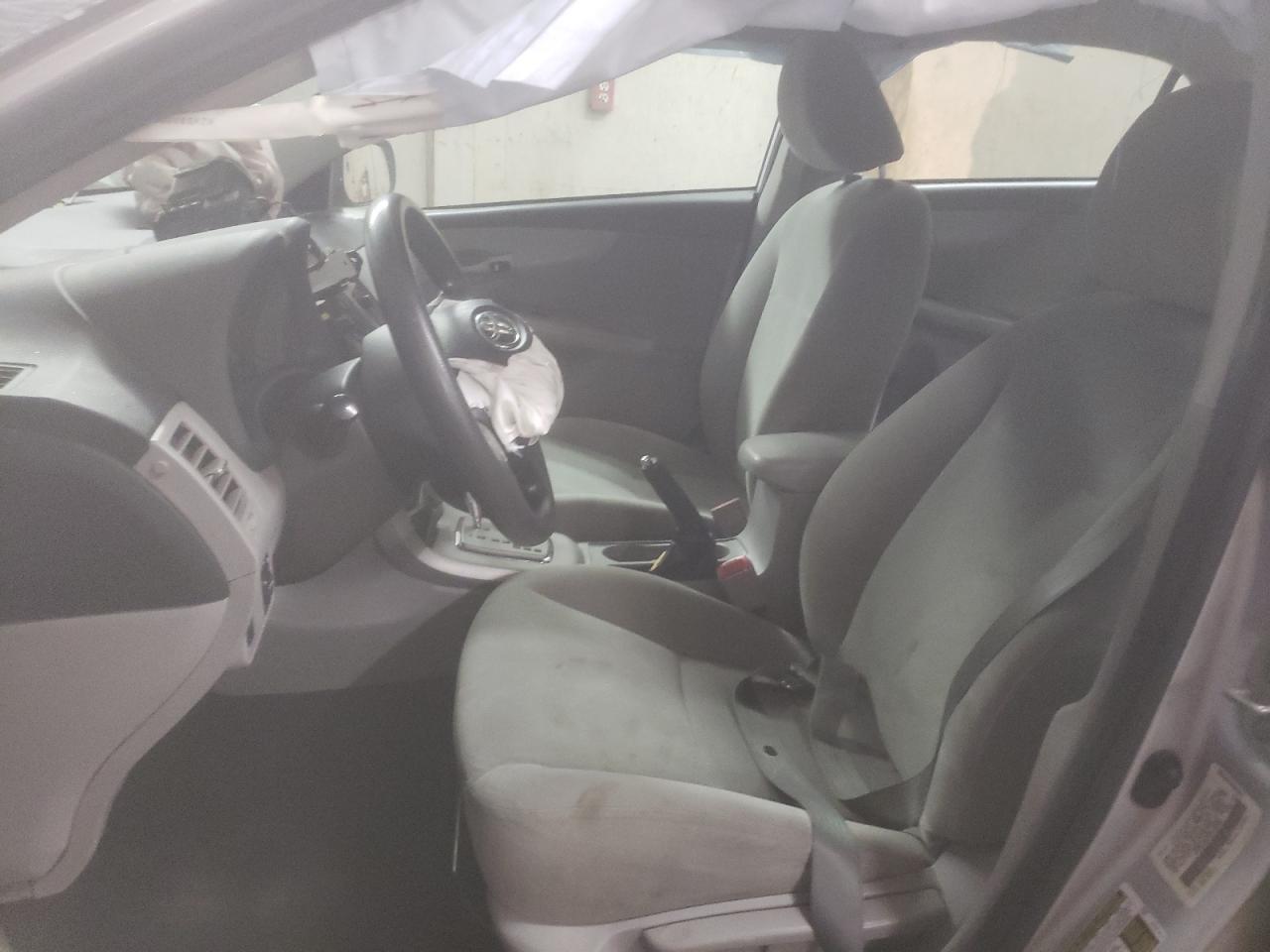 2013 TOYOTA COROLLA BA - Image 7