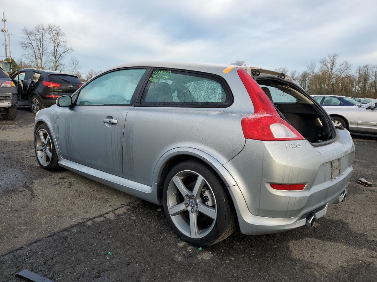 2011 VOLVO C30 T5 - Фото 2