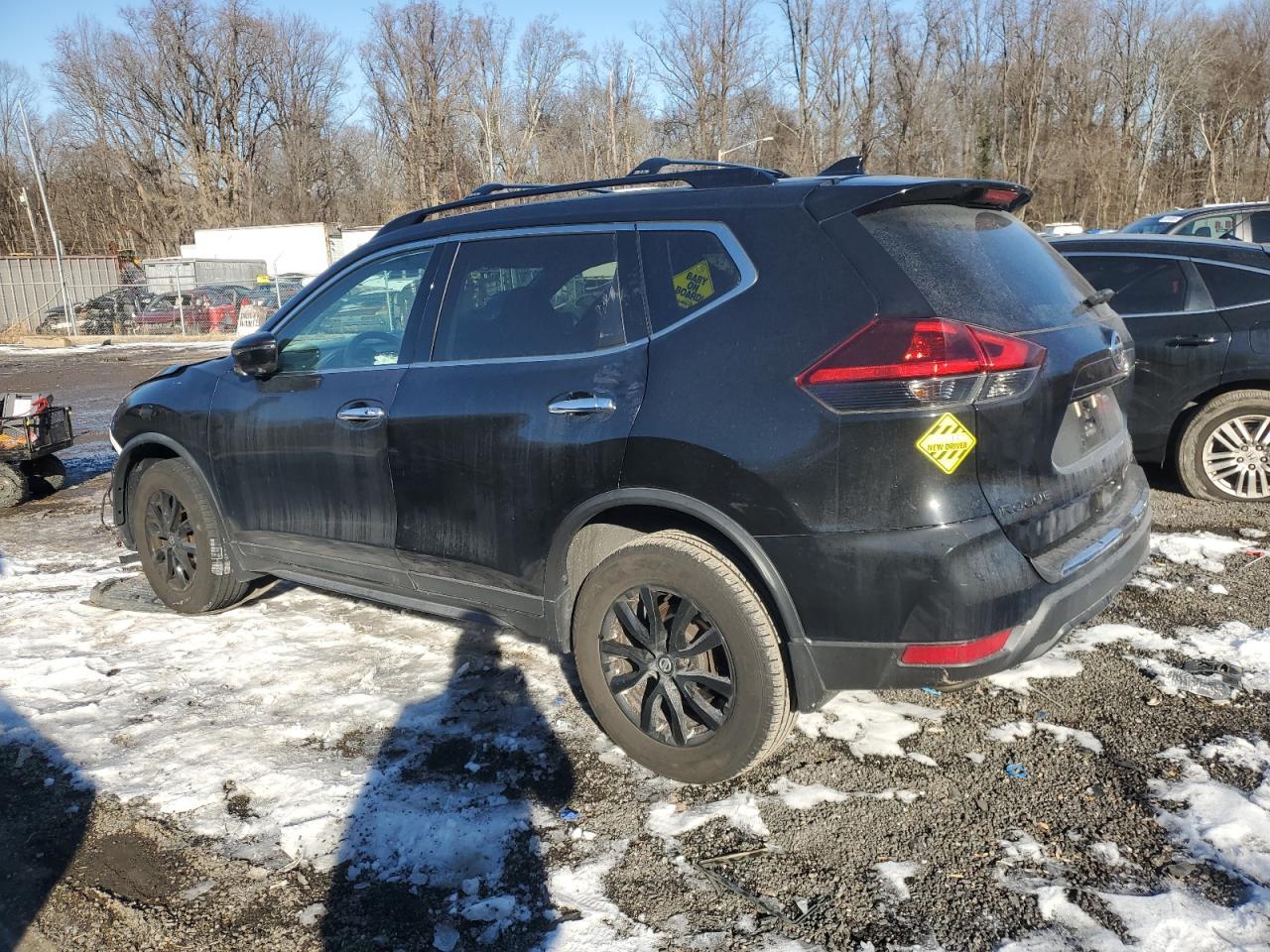 2018 NISSAN ROGUE S - Фото 2