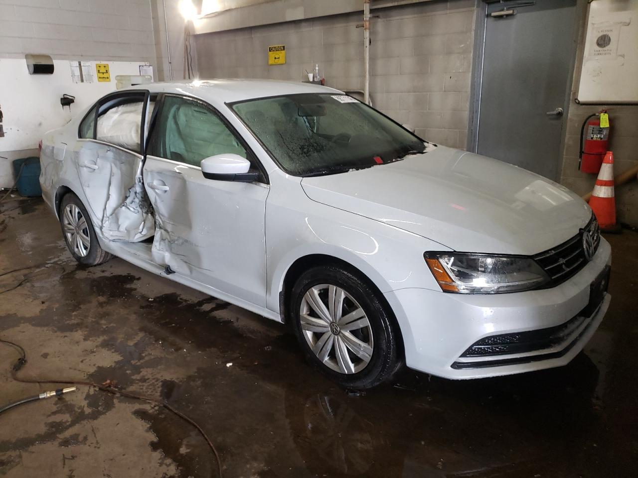2017 VOLKSWAGEN JETTA S - Image 4