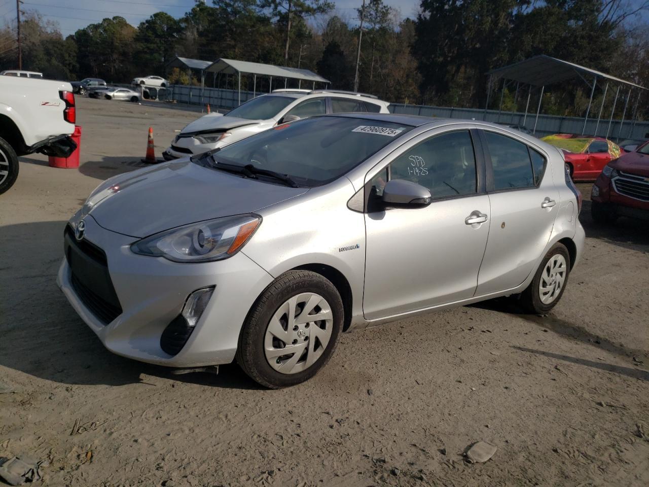 2016 TOYOTA PRIUS C