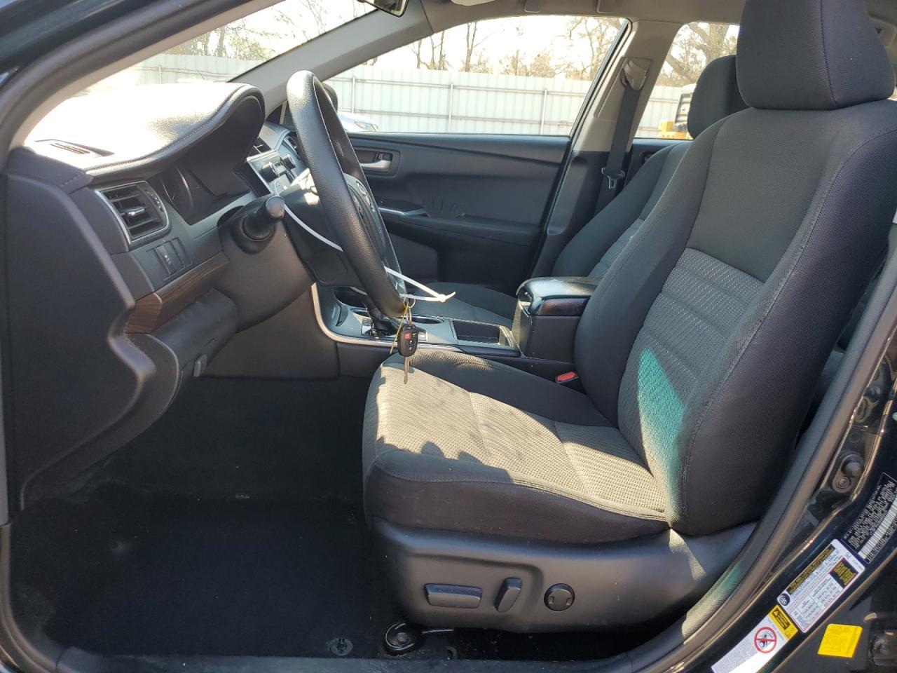 2017 TOYOTA CAMRY LE - Image 7