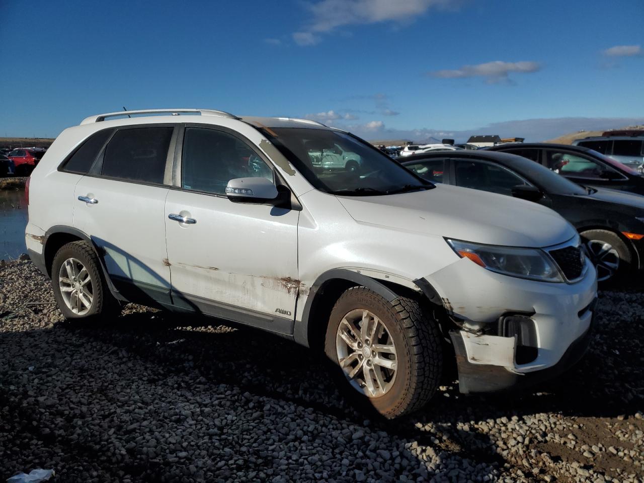 2015 KIA SORENTO LX - Image 4