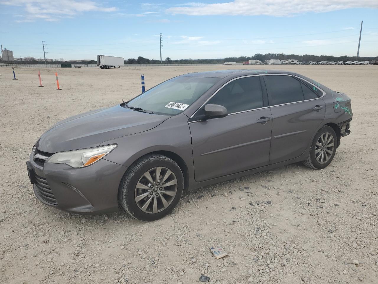2016 TOYOTA CAMRY LE