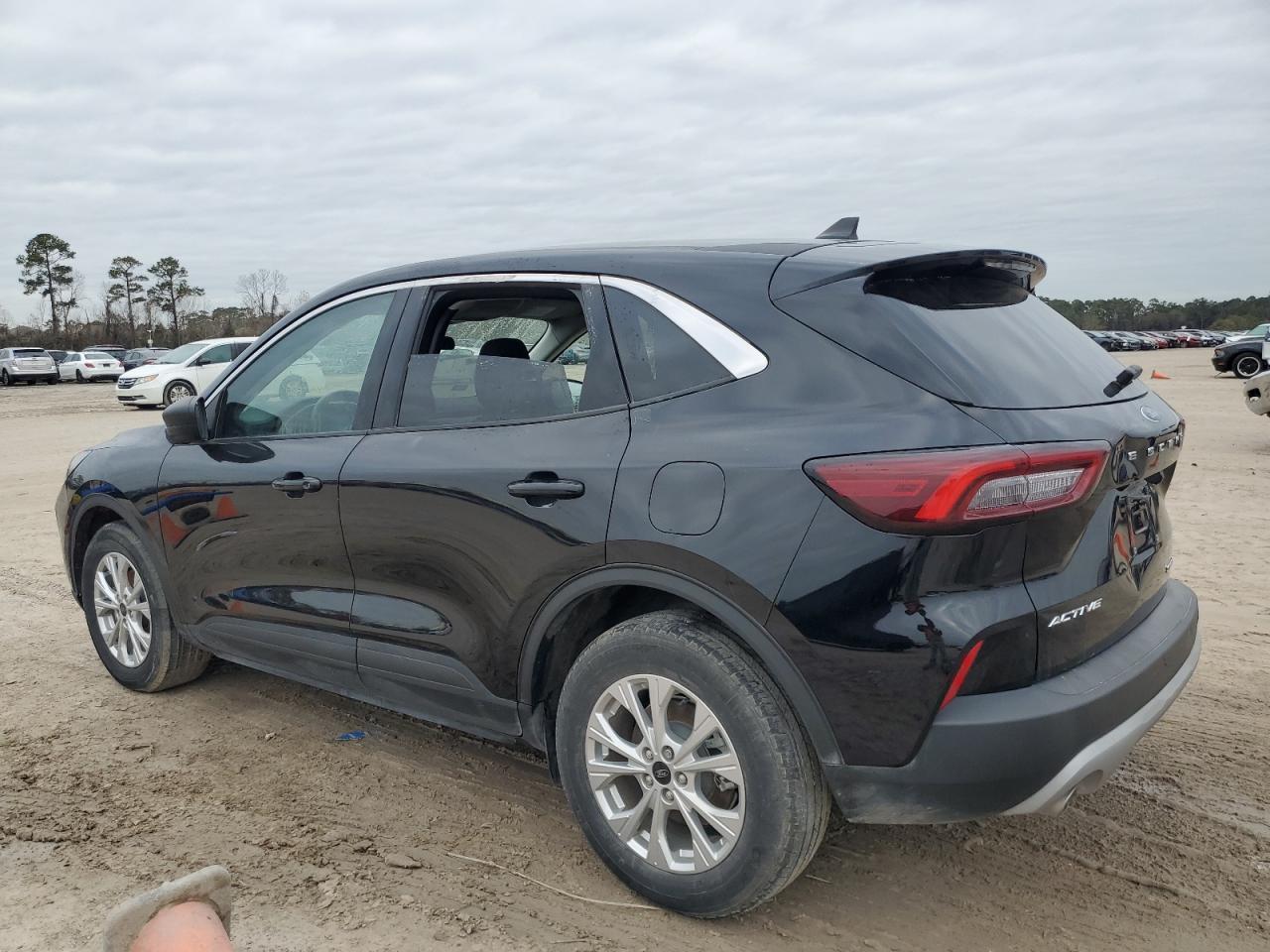 2023 FORD ESCAPE ACT - Image 2