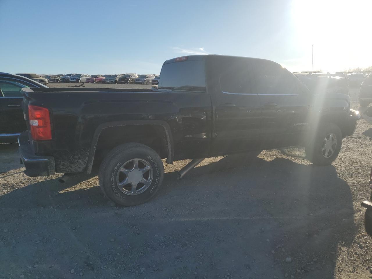 2018 GMC SIERRA K15 - Image 3