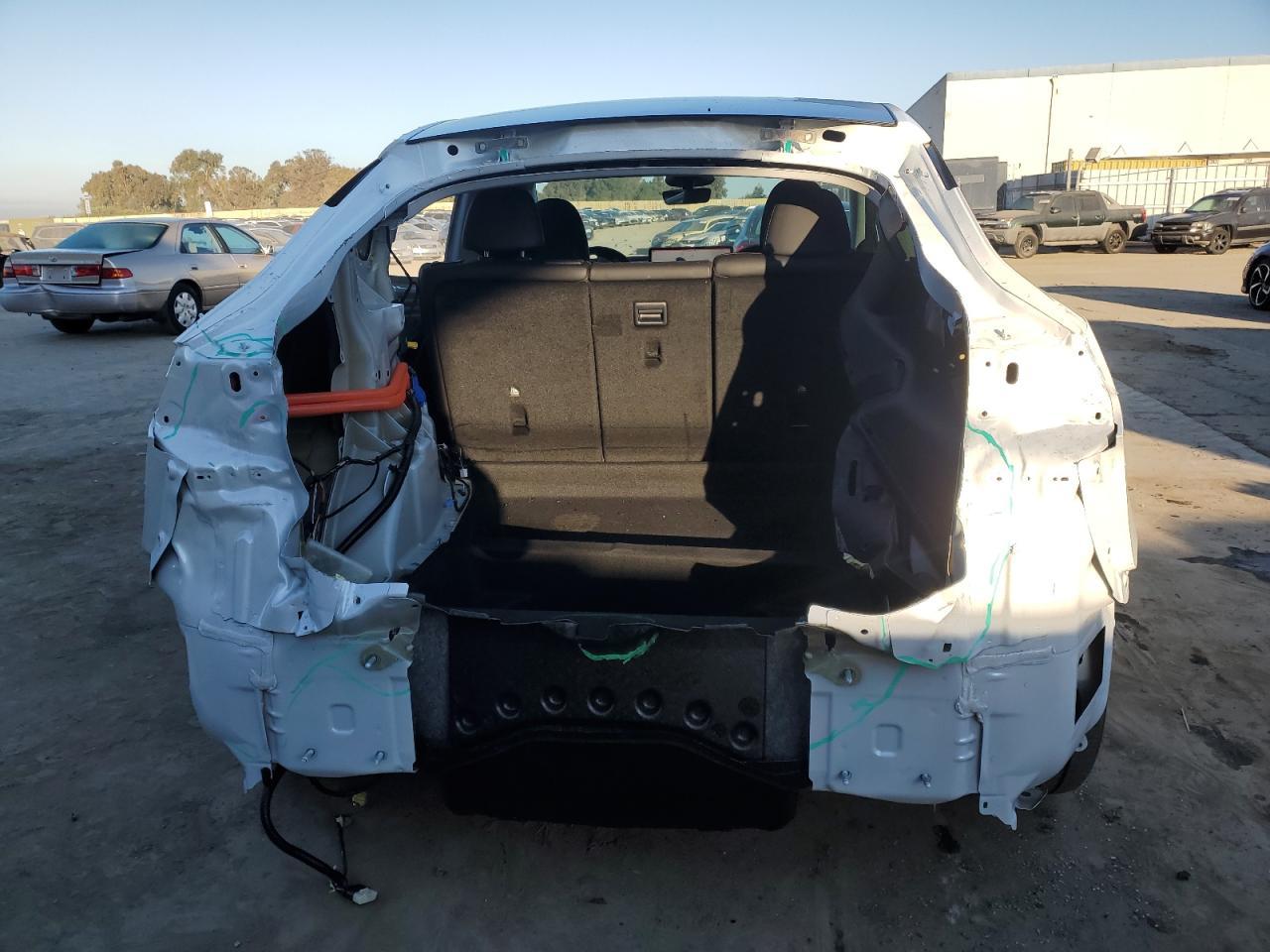 2023 TESLA MODEL Y - Image 6