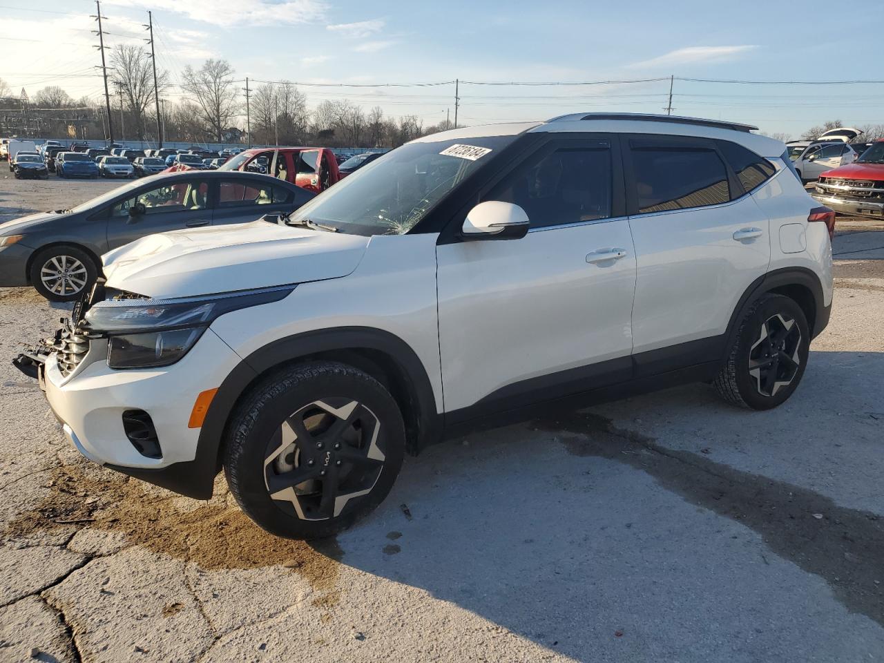2024 KIA SELTOS EX