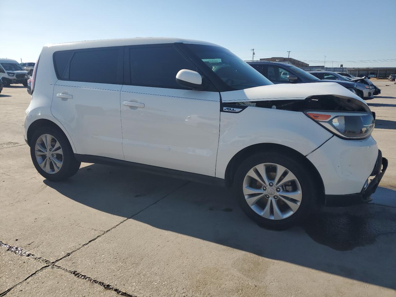 2016 KIA SOUL + - Image 4