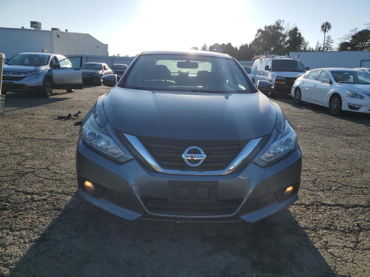 2017 NISSAN ALTIMA 2.5 - Image 5