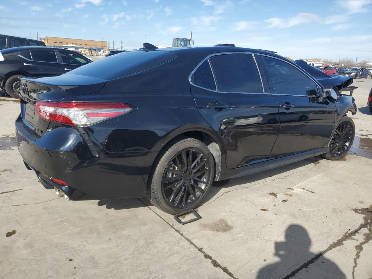 2019 TOYOTA CAMRY XSE - Image 3