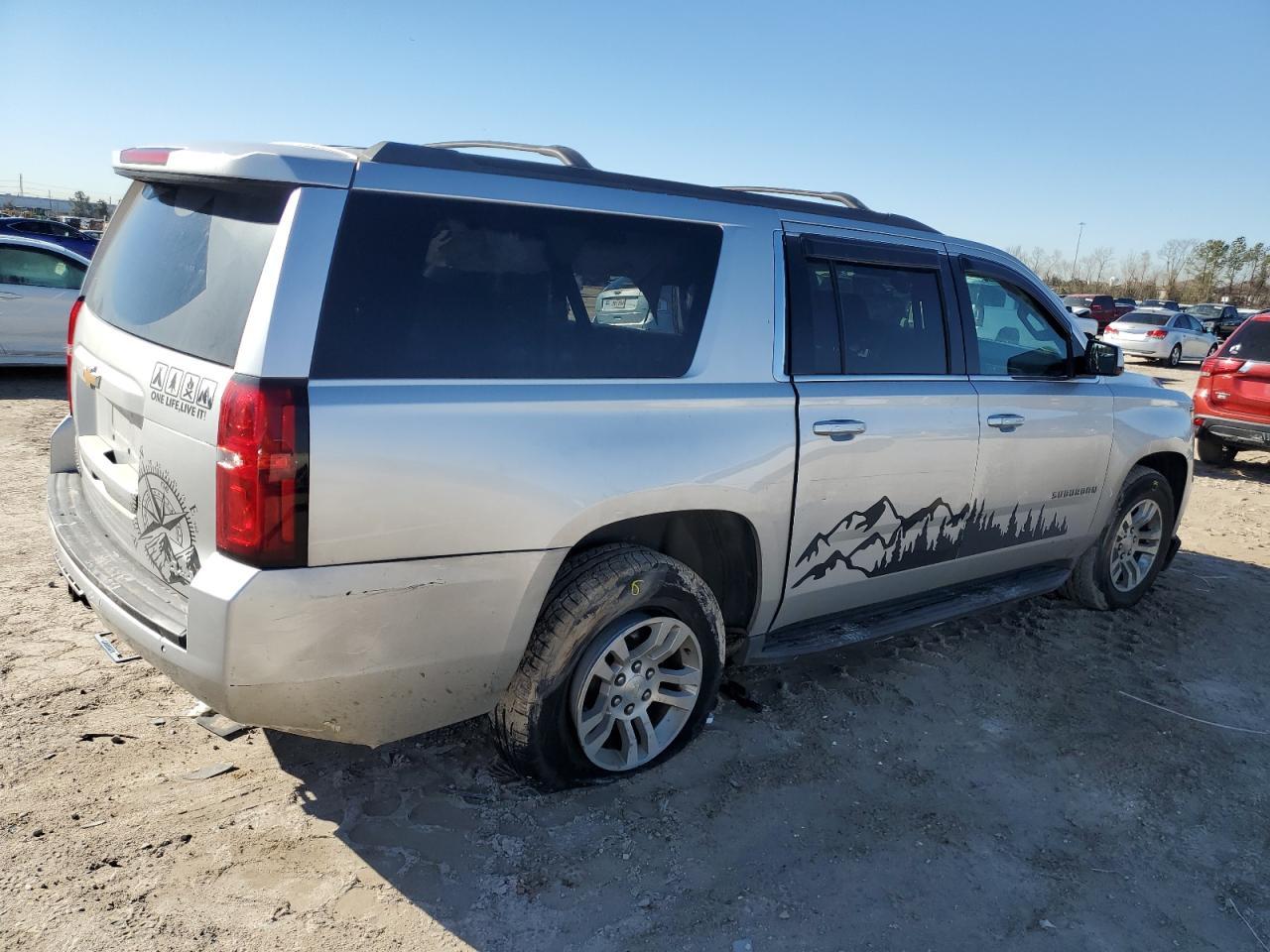 2019 CHEVROLET SUBURBAN K - Фото 3