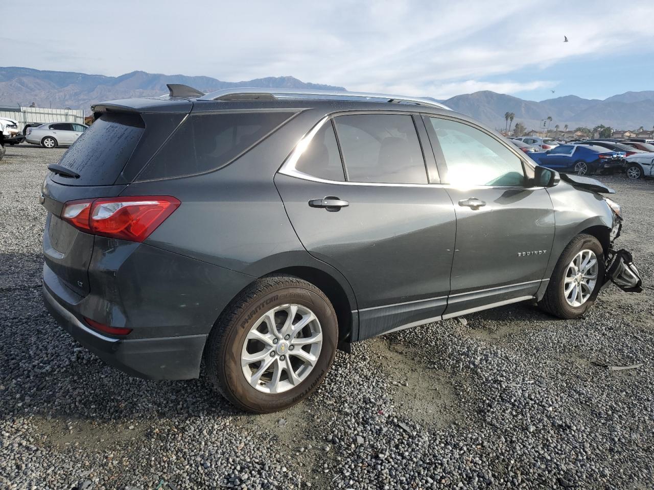 2019 CHEVROLET EQUINOX LT - Image 3