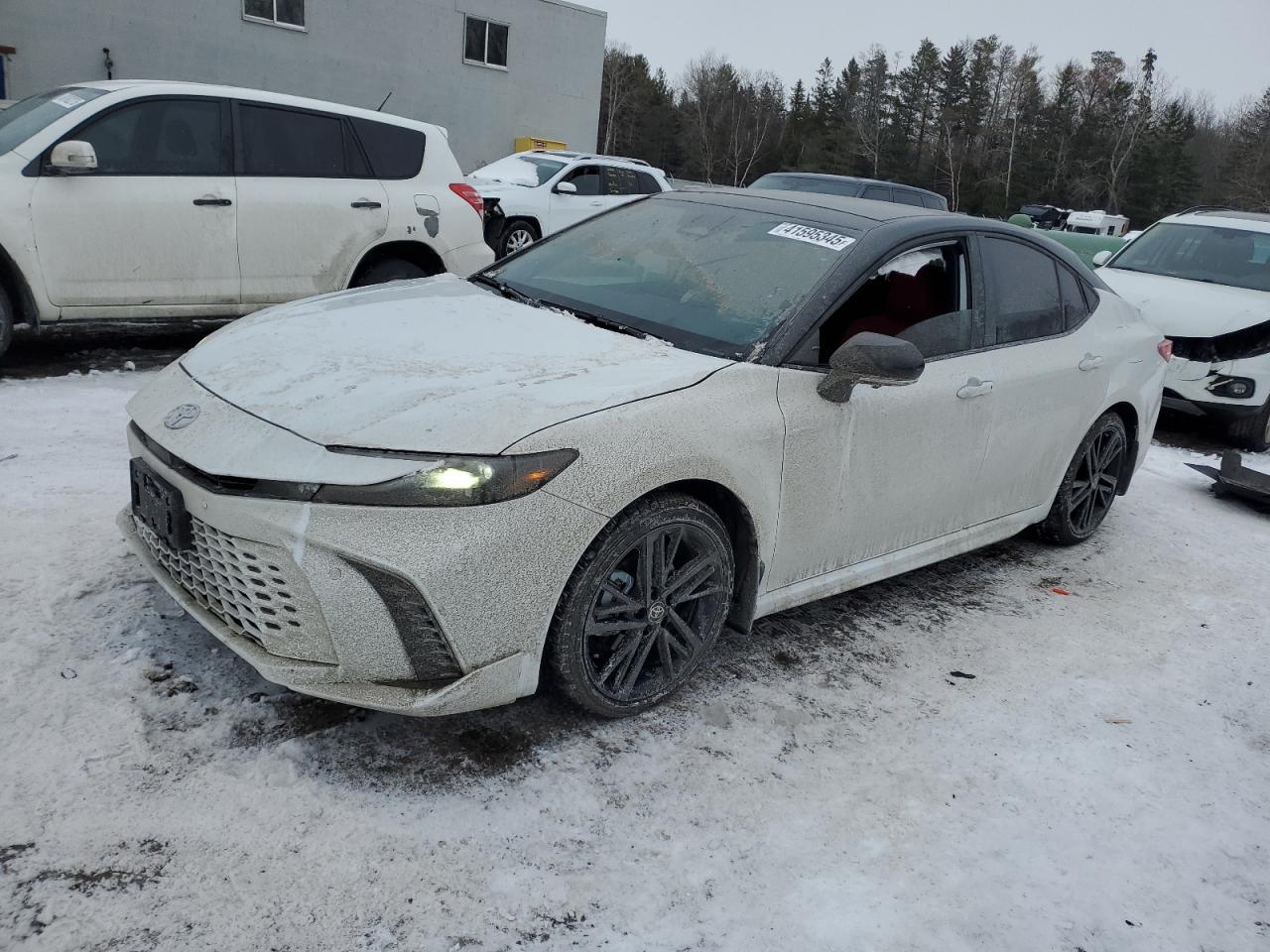 2025 TOYOTA CAMRY XSE