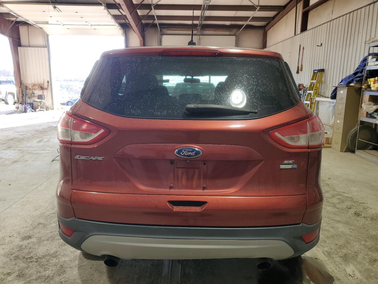 2015 FORD ESCAPE SE - Image 6