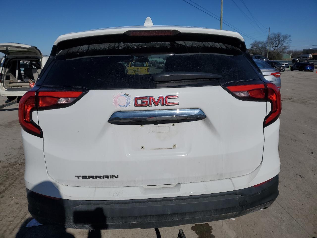 2018 GMC TERRAIN SL - Image 6