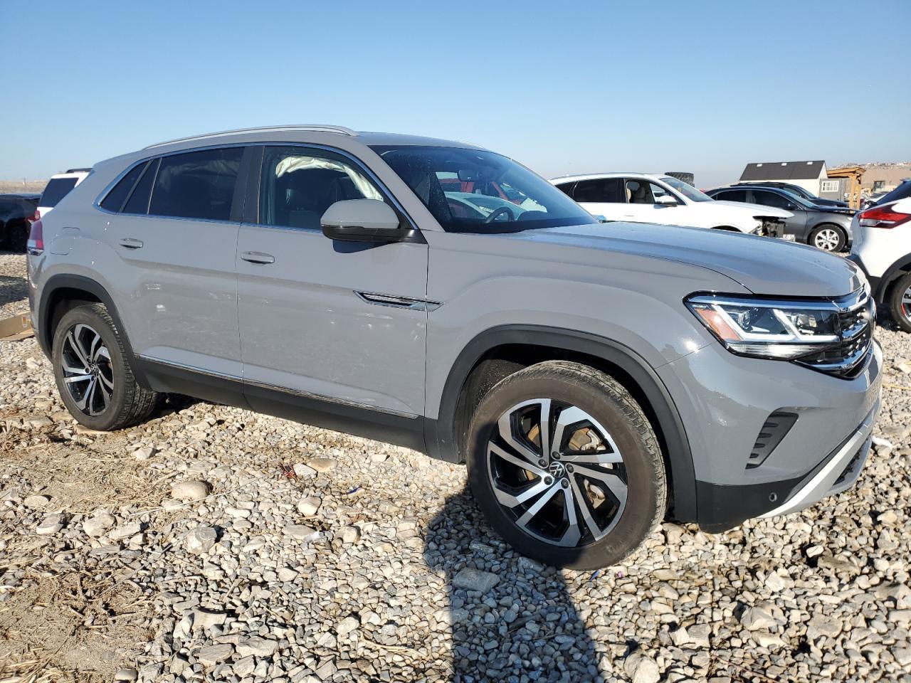 2022 VOLKSWAGEN ATLAS CROS - Фото 4