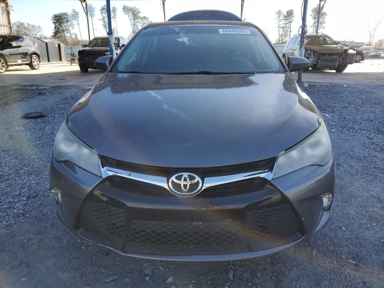 2016 TOYOTA CAMRY LE - Фото 5