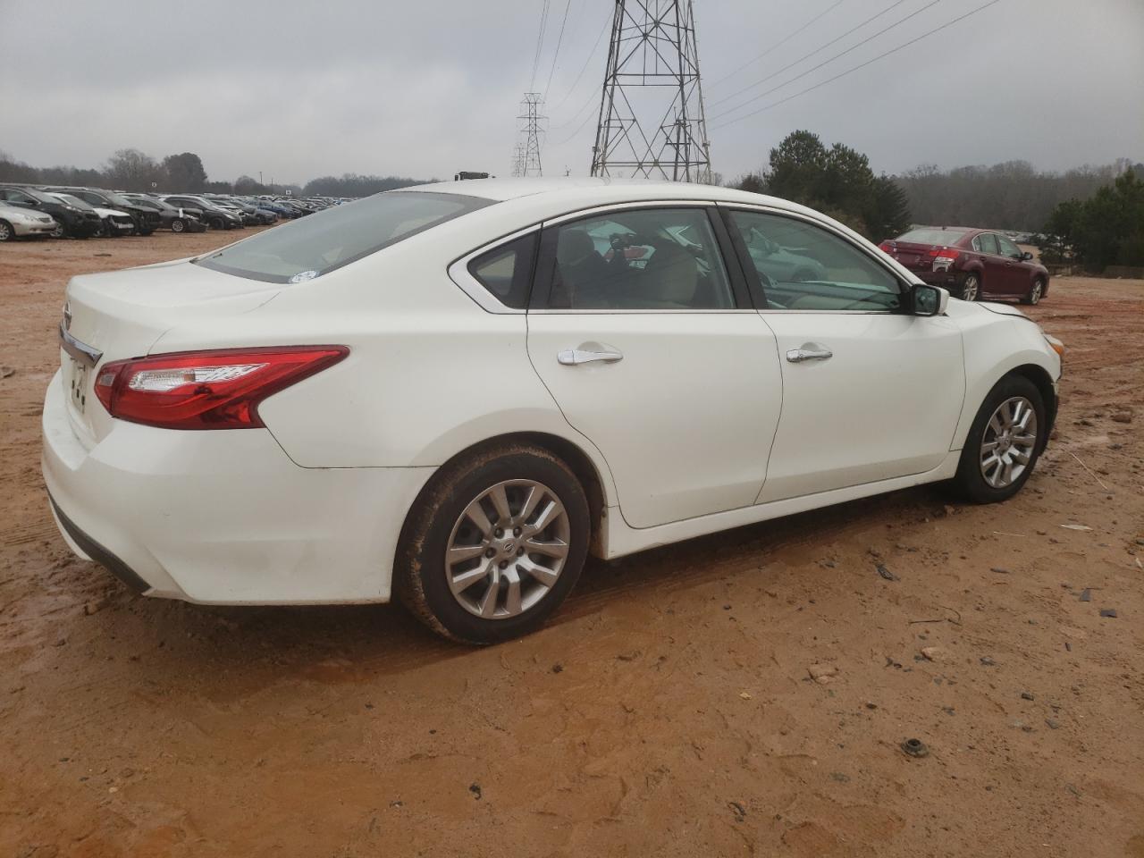 2017 NISSAN ALTIMA 2.5 - Фото 3