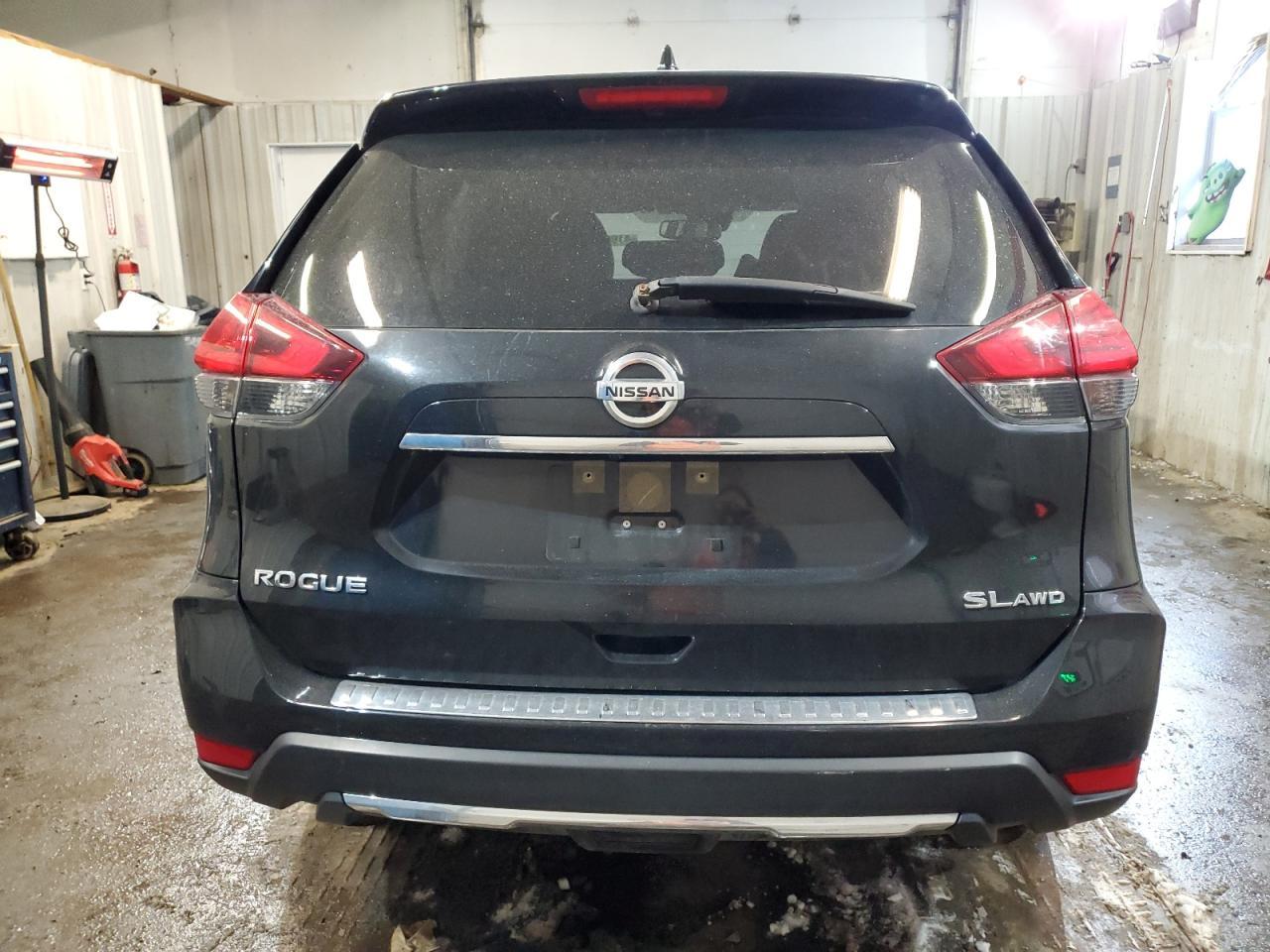 2017 NISSAN ROGUE S - Image 6